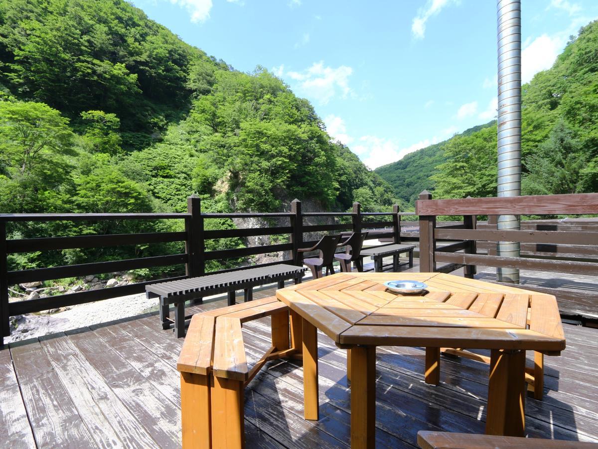 Kiriake Riverside House Hotel Nagano Exterior photo